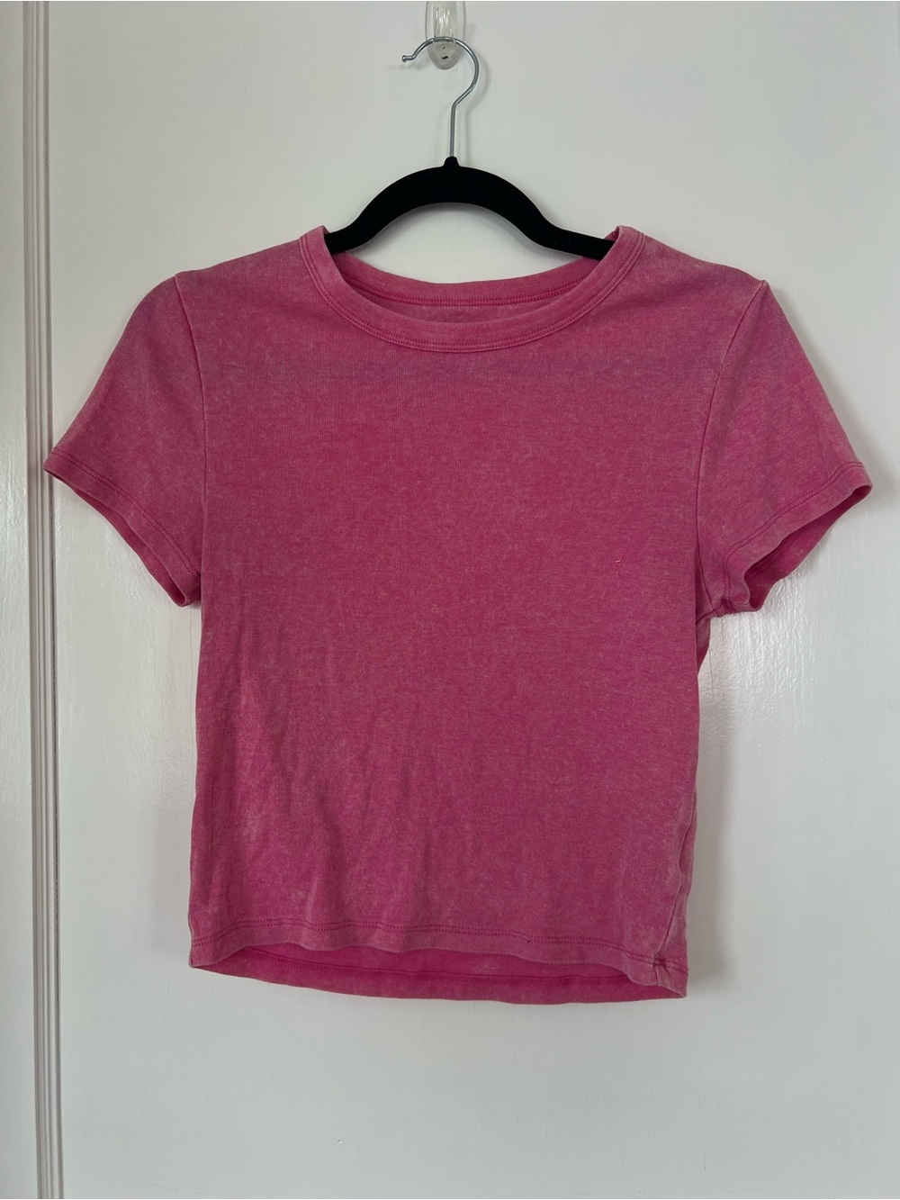 American Eagle Outfitters Pink Cropped Crewneck Short Sleeve Tee